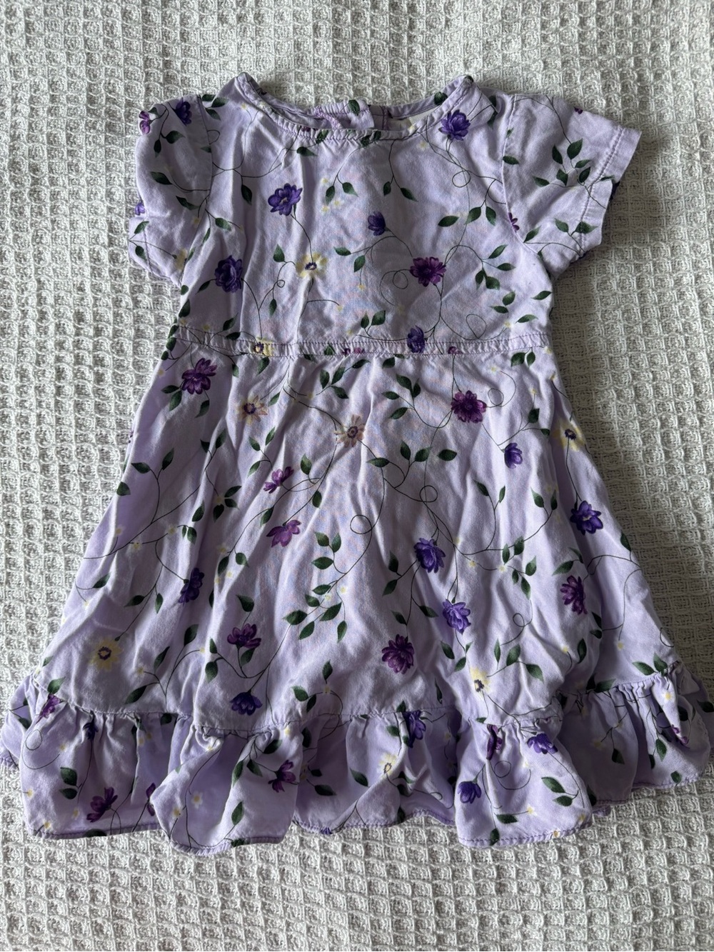 Vintage Carters Lavender Floral Ruffle Hem Dress